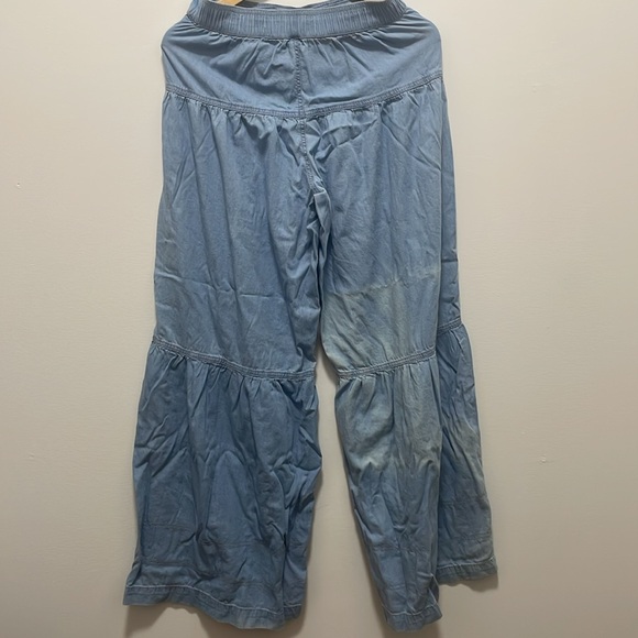 Sincerely Jules Super High-Rise Tiered Wide Leg Chambray Pant - Picture 5 of 10